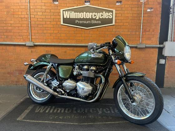TRIUMPH THRUXTON TRIUMPH THRUXTON